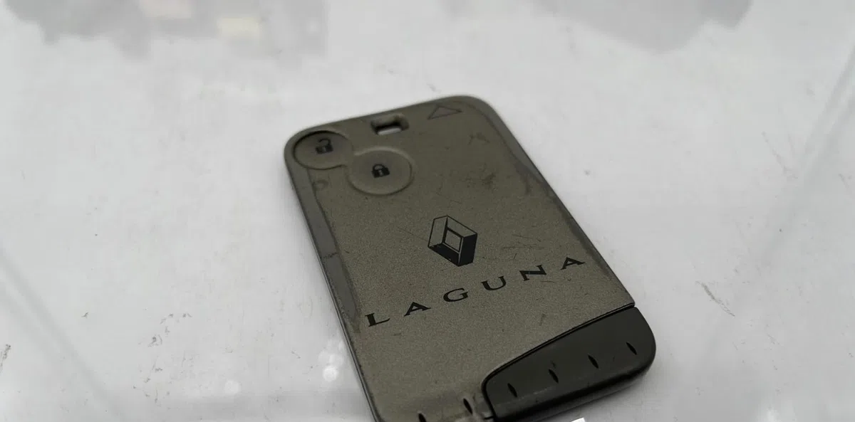 Calculateur moteur RENAULT LAGUNA 2 PHASE 1 occasion — photo 3