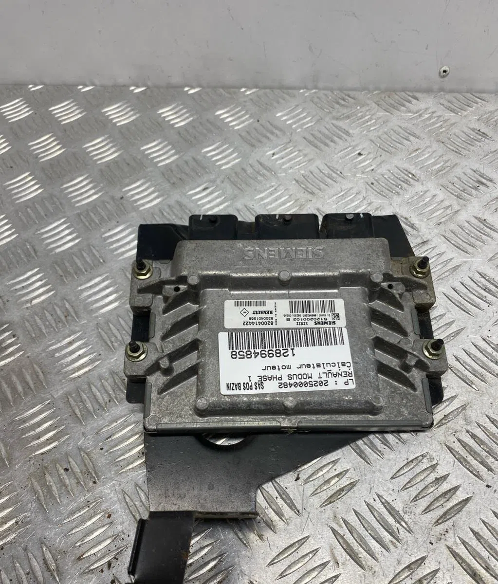 Calculateur moteur RENAULT MODUS PHASE 1 occasion