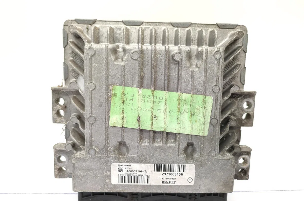 Calculateur moteur RENAULT SCENIC 3 PHASE 1 occasion — photo 2