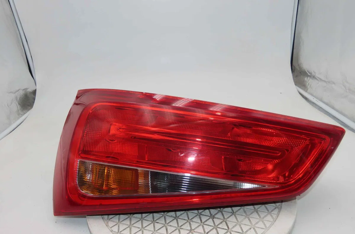 Catadioptre arg AUDI A1 occasion — photo 2