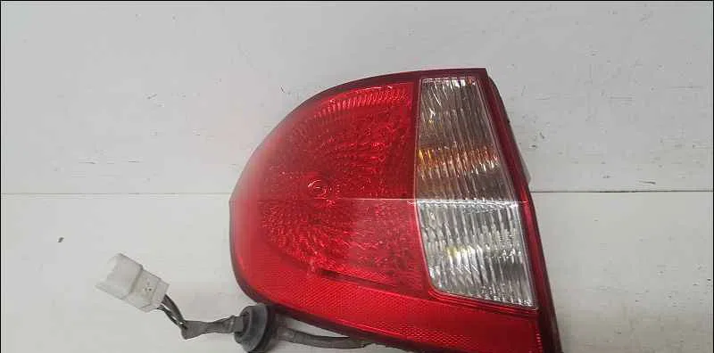 Catadioptre arg HYUNDAI GETZ occasion — photo 4