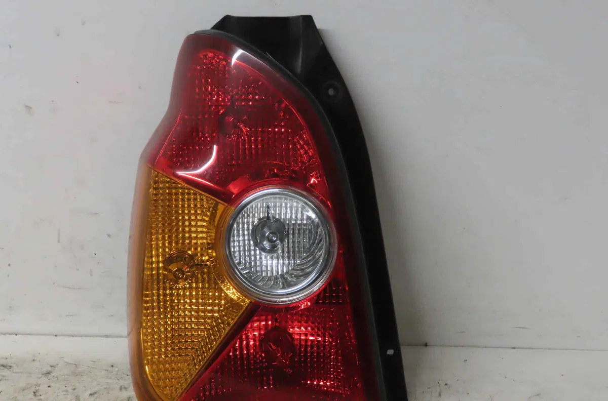 Catadioptre arg HYUNDAI TERRACAN occasion — photo 2