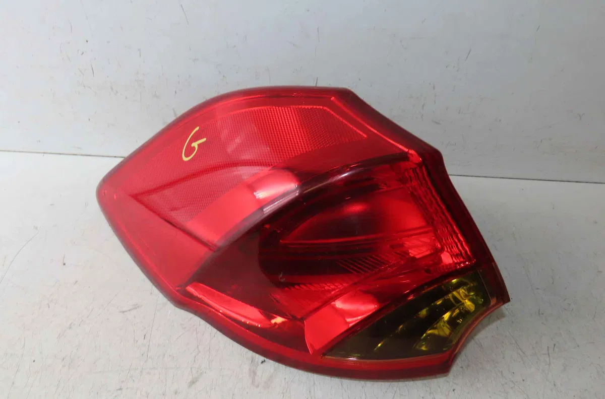 Catadioptre arg KIA CEE D II occasion — photo 2