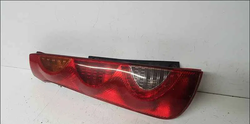 Catadioptre arg NISSAN NOTE I occasion — photo 2