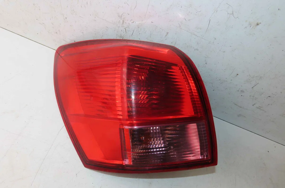 Catadioptre arg NISSAN QASHQAI I occasion — photo 3