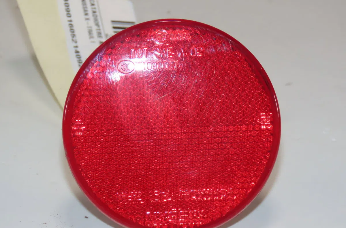 Catadioptre arg Nissan X-TRAIL II (T31) 2.0 dci 4x4 (2007-2013) occasion — photo 2