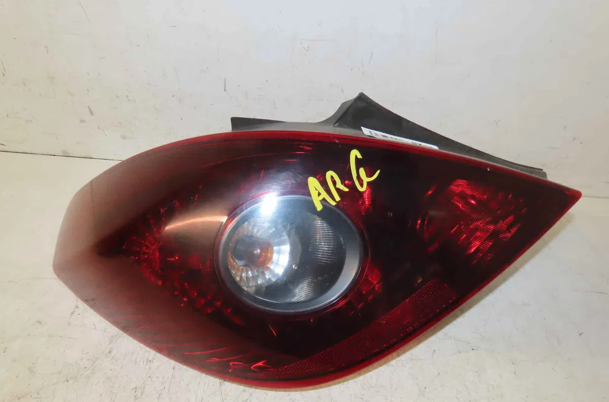Catadioptre arg OPEL CORSA IV occasion — photo 4