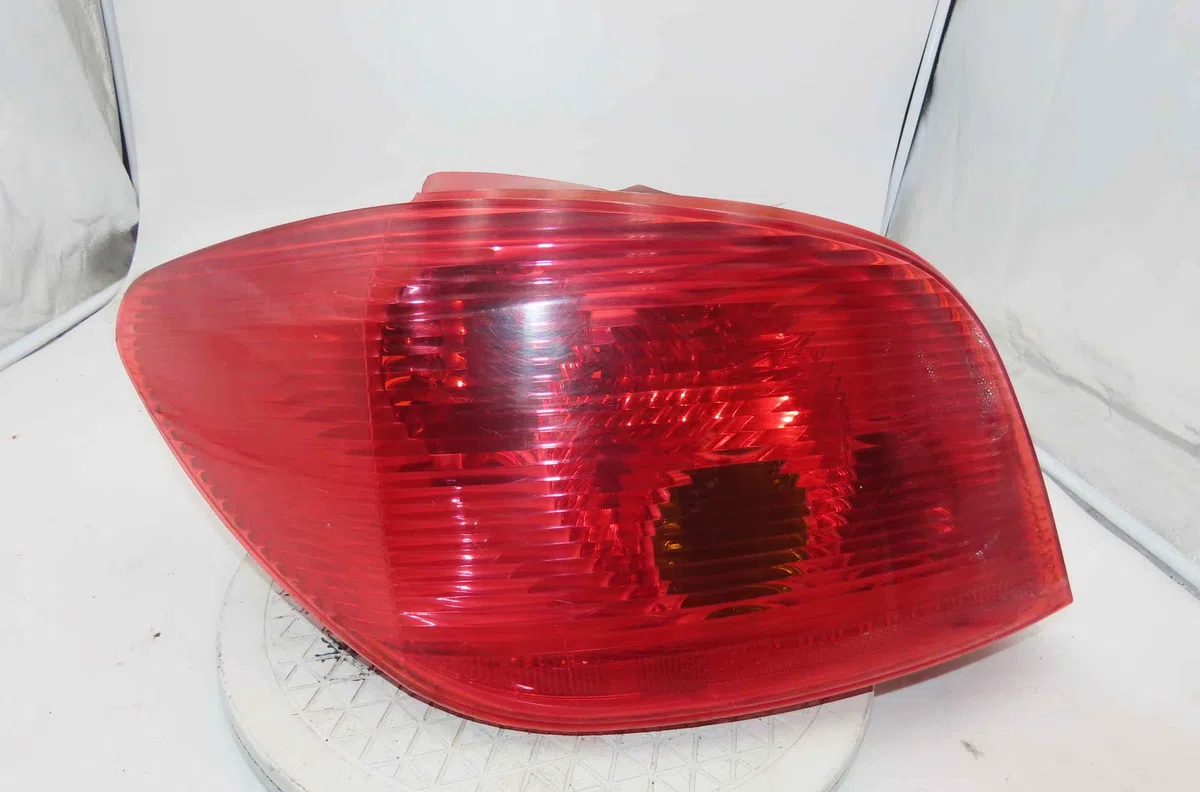 Catadioptre arg PEUGEOT 307 occasion — photo 2