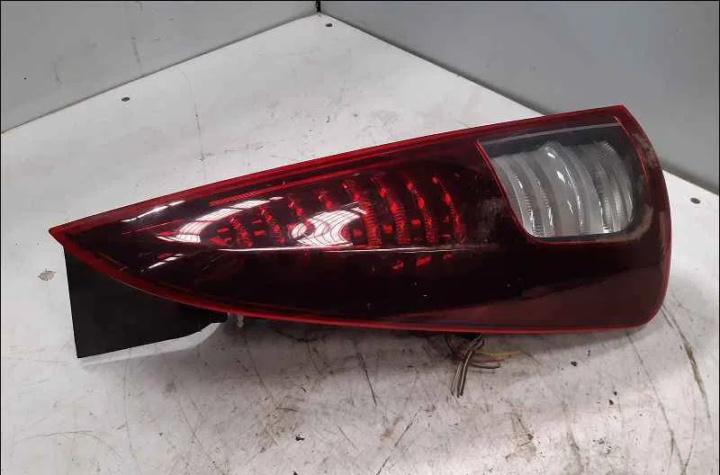 Catadioptre arg RENAULT ESPACE IV occasion — photo 2