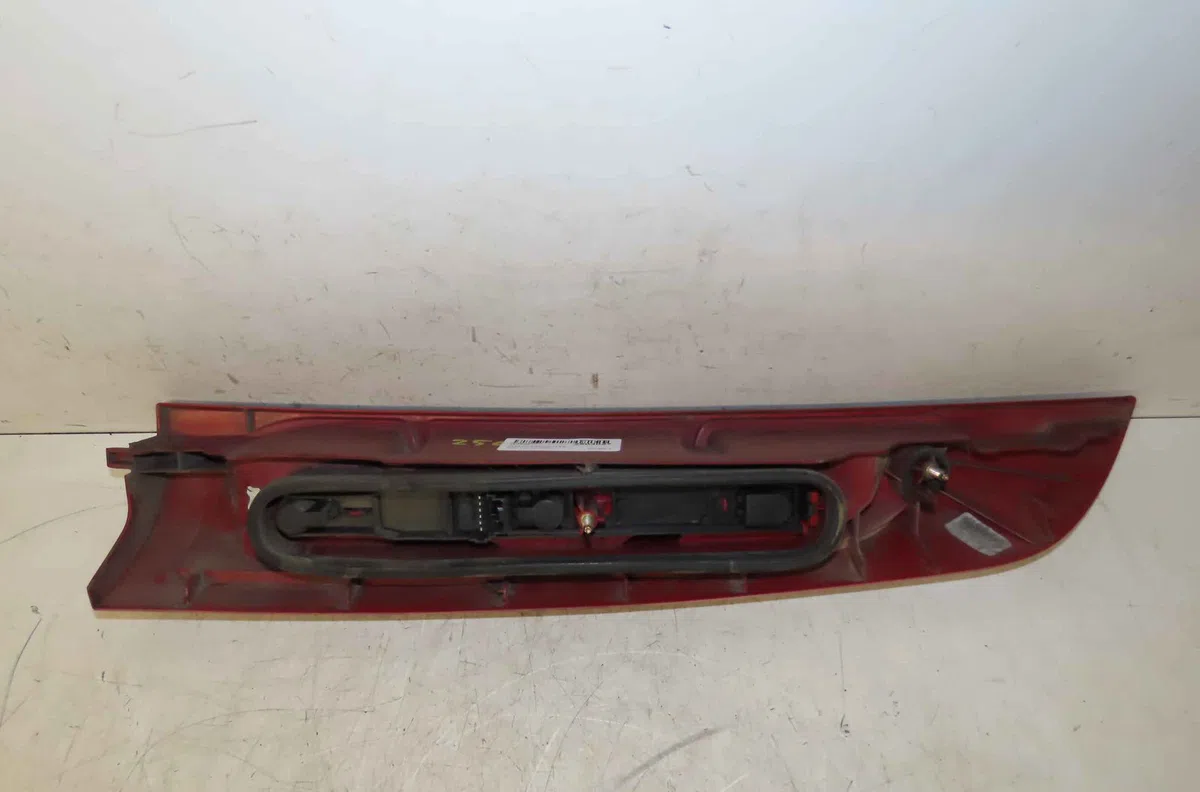 Catadioptre arg RENAULT KANGOO I occasion — photo 2