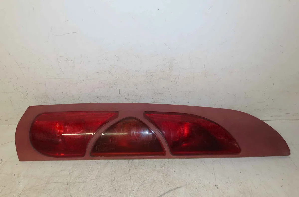 Catadioptre arg RENAULT KANGOO I occasion — photo 3