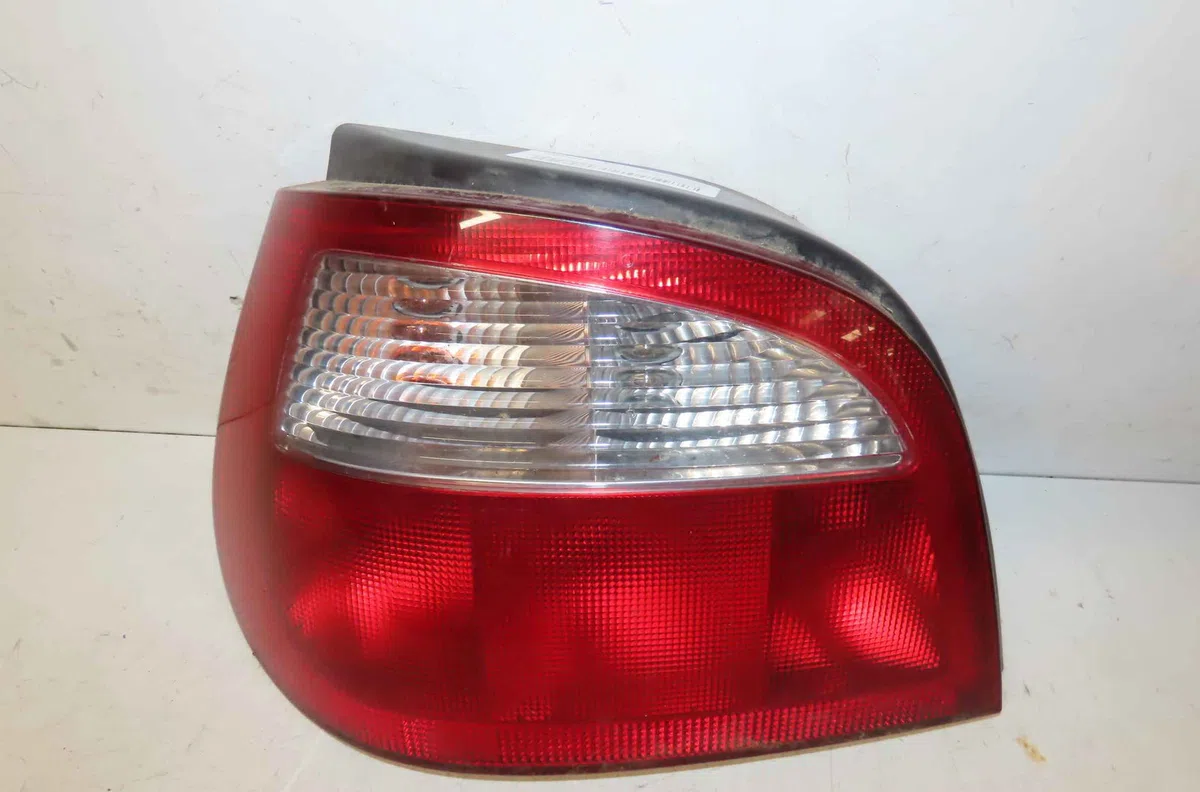 Catadioptre arg RENAULT MEGANE  I occasion — photo 2