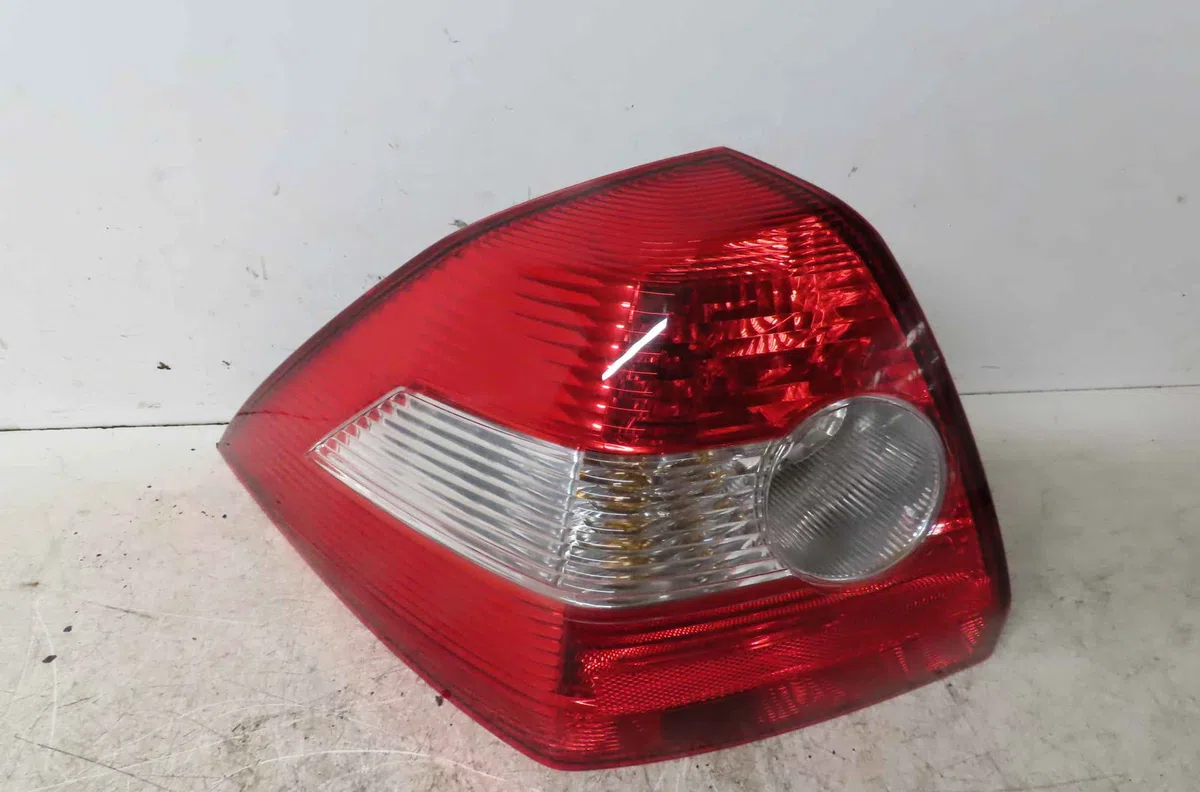 Catadioptre arg RENAULT MEGANE II occasion — photo 4