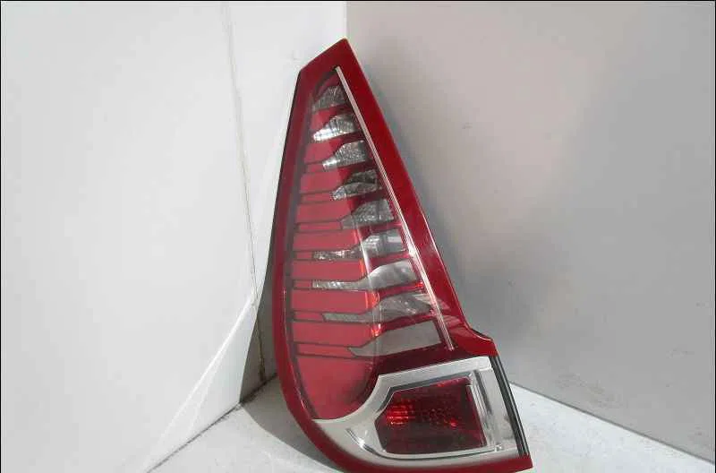 Catadioptre arg RENAULT SCENIC III occasion — photo 4