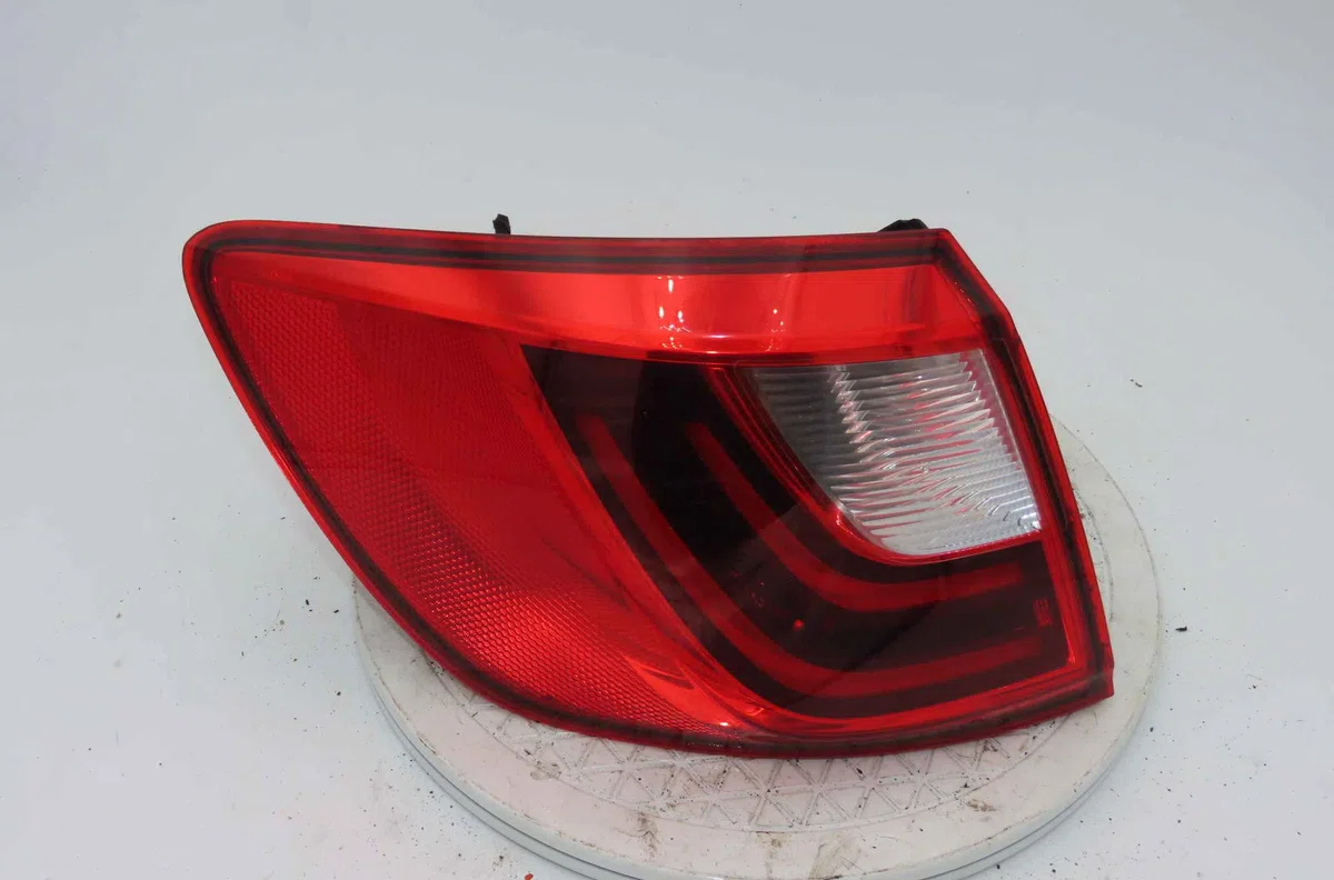 Catadioptre arg SEAT IBIZA IV occasion — photo 2