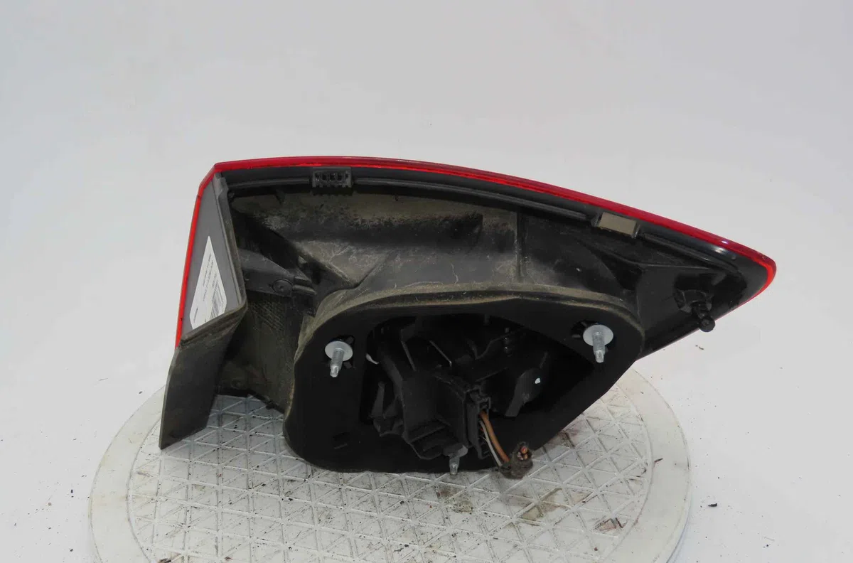 Catadioptre arg SEAT IBIZA IV occasion — photo 3