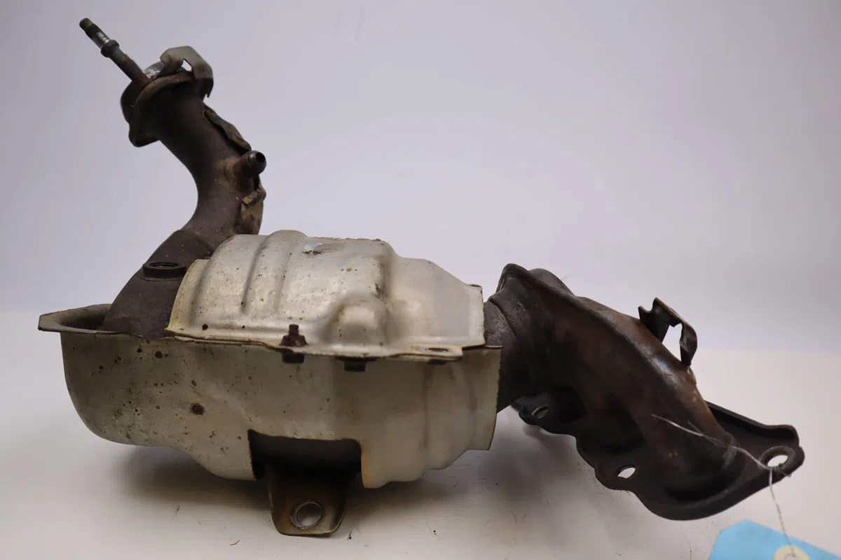 Catalyseur Mazda 2 (DE_, DH_) 1.3 (de3fs) (2007-2015) occasion — photo 2