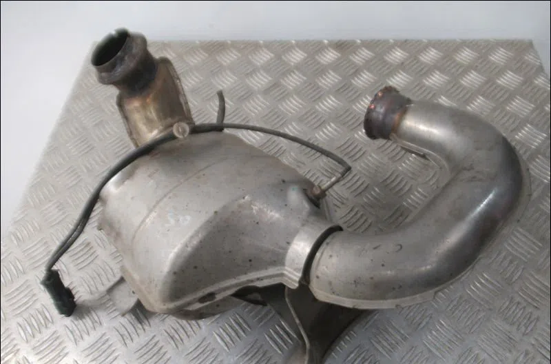 Catalyseur Peugeot 508 SW I (8E_) 2.0 hdi 180 rxh (2014-2018) occasion — photo 2