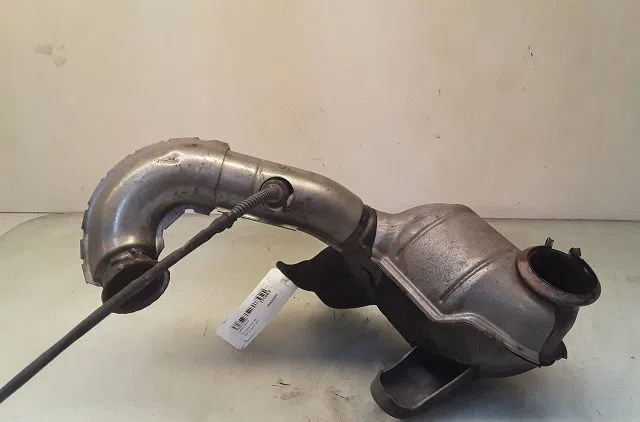 Catalyseur Peugeot 807 (EB_) 2.0 hdi (2009) occasion — photo 4