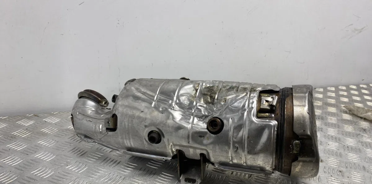 Catalyseur PEUGEOT PARTNER 3 PHASE 1 occasion — photo 2
