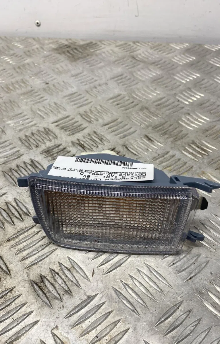 Clignotant droit VOLKSWAGEN GOLF 3 occasion