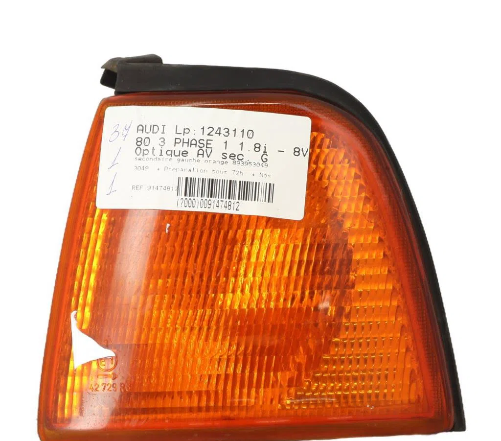 Clignotant gauche Audi 90 B3 (893, 894, 8A2) 2.2 e (1987-1991) occasion — photo 2