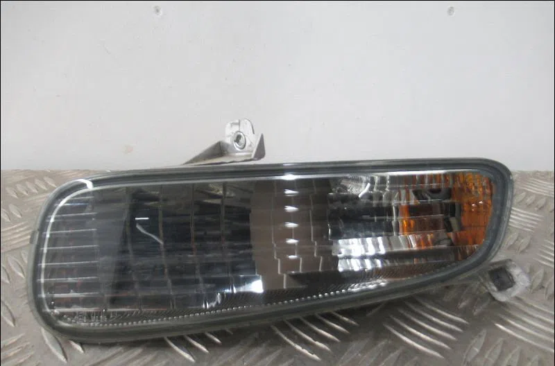 Clignotant gauche Fiat PUNTO (199_) 1.2 (199axz1a, 199bxz1a) (2012) occasion — photo 2