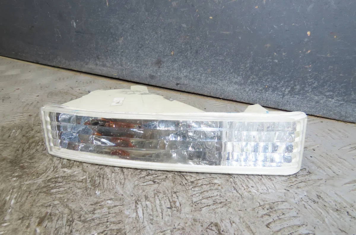 Clignotant gauche Honda PRELUDE IV (BB_) 2.0 i 16v (bb3) (1992-1996) occasion — photo 4
