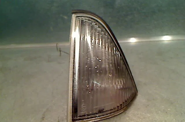 Clignotant gauche ROVER 100 Phase 1 09-1990--06-1995 occasion — photo 2