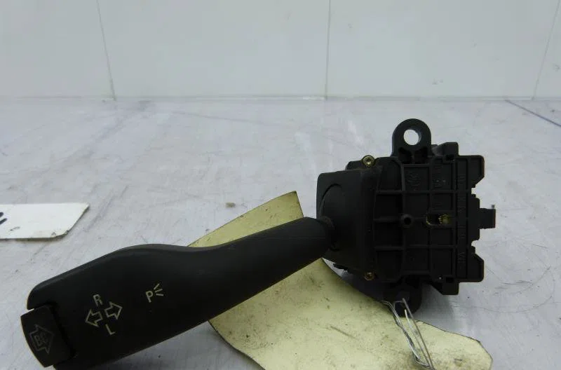 Commande clignotant BMW SERIE 3 E46 PHASE 2 occasion — photo 2