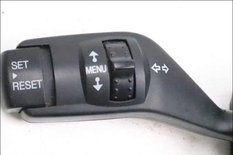 Commande clignotant Ford FOCUS C-MAX (DM2) 1.8 tdci (2005-2007) 5 portes occasion — photo 2