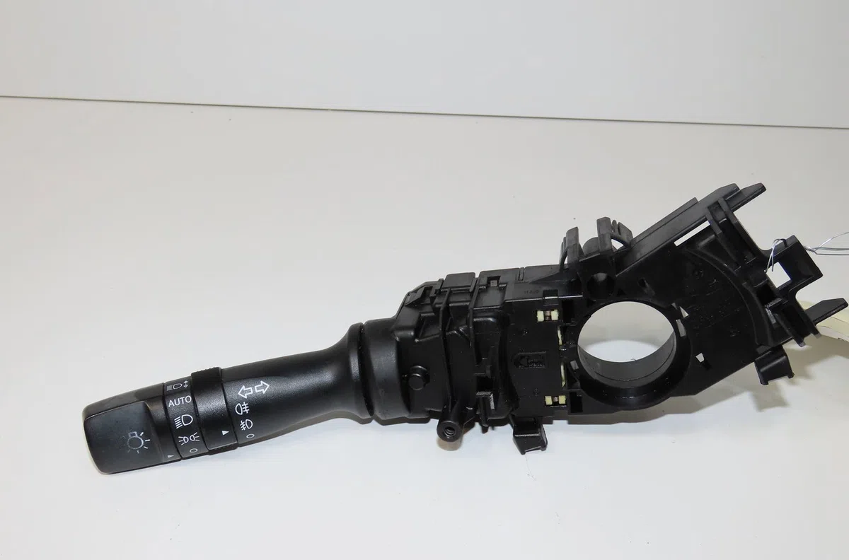 Commande clignotant Hyundai I30 (GD) 1.6 crdi (2011-2015) occasion — photo 2