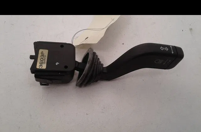 Commande clignotant Opel ASTRA G 3-5 portes (T98) 2.2 dti (f08, f48) (2002-2005) occasion — photo 4