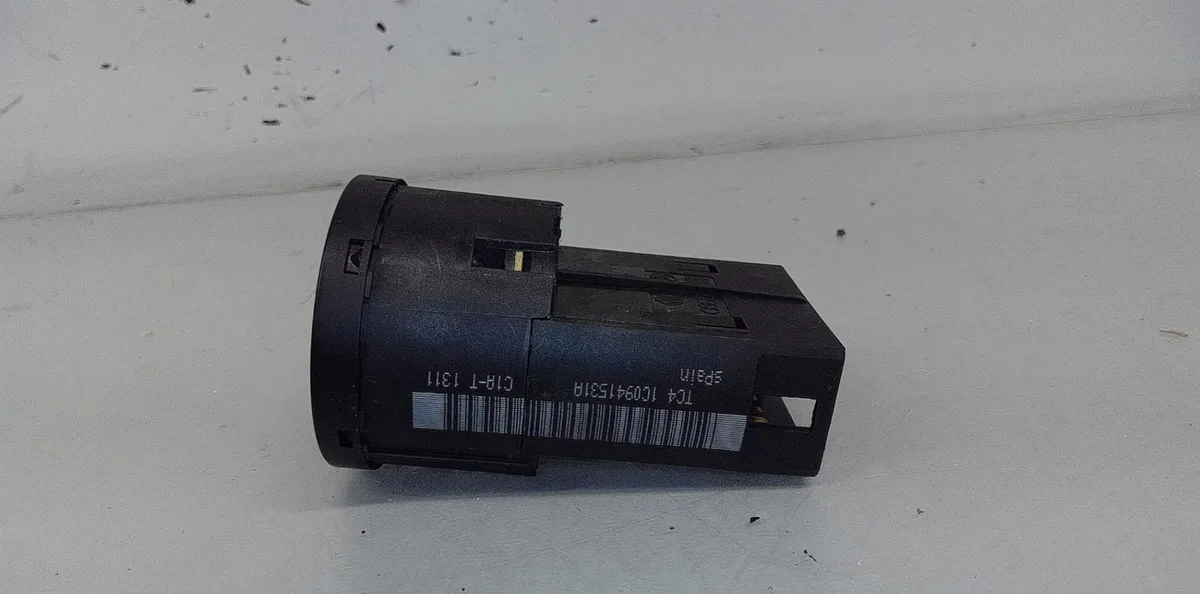 Commande clignotant Volkswagen GOLF IV (1J1) 1.6 16v (2000-2005) occasion — photo 2