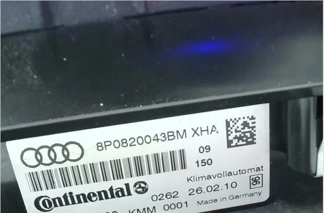 Commande de chauffage Audi A3 Sportback (8PA) 1.6 tdi (2009-2013) occasion — photo 3