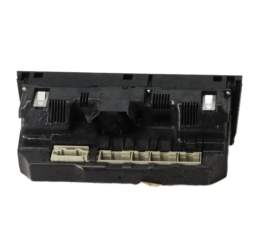 Commande de chauffage Audi A6 C6 (4F2) 3.0 tdi quattro (2004-2006) occasion — photo 2