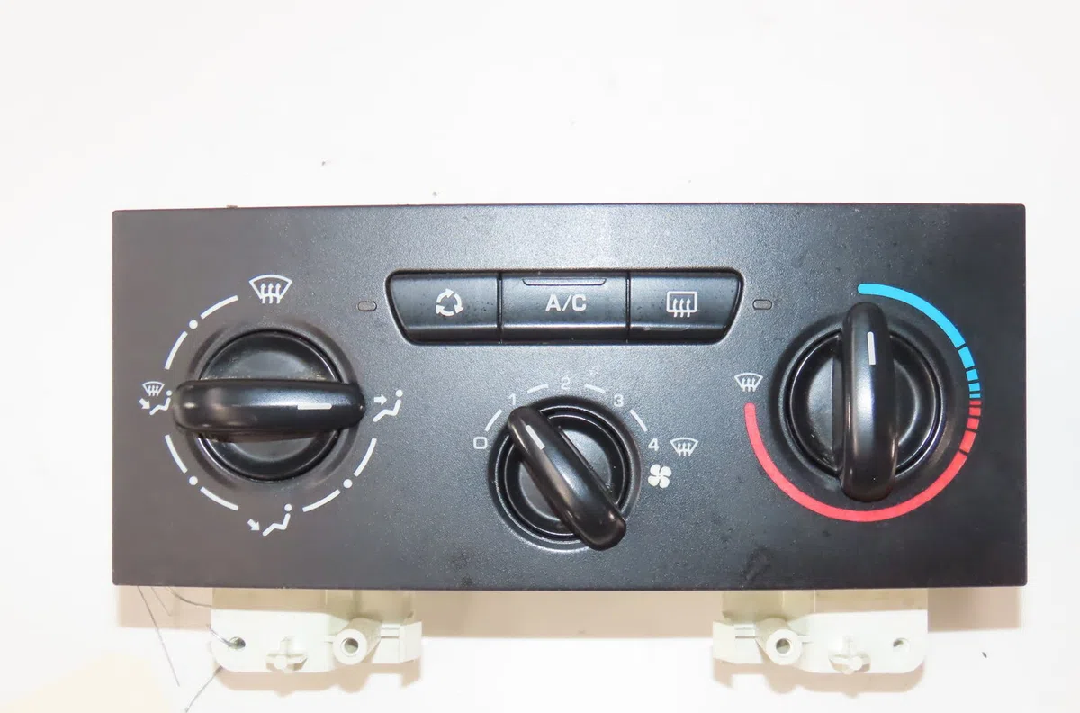Commande de chauffage Citroen C4 I (LC_) 1.6 hdi (2004-2011) 5 portes occasion — photo 2