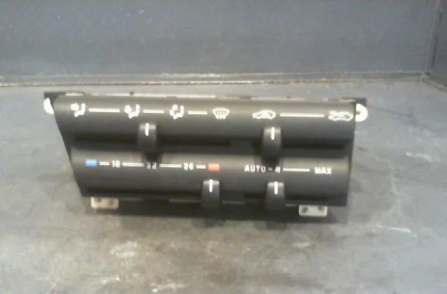 Commande de chauffage Citroën XANTIA Break (X1_, X2_) 2.1 turbo d 12v (1996-1999) occasion — photo 4