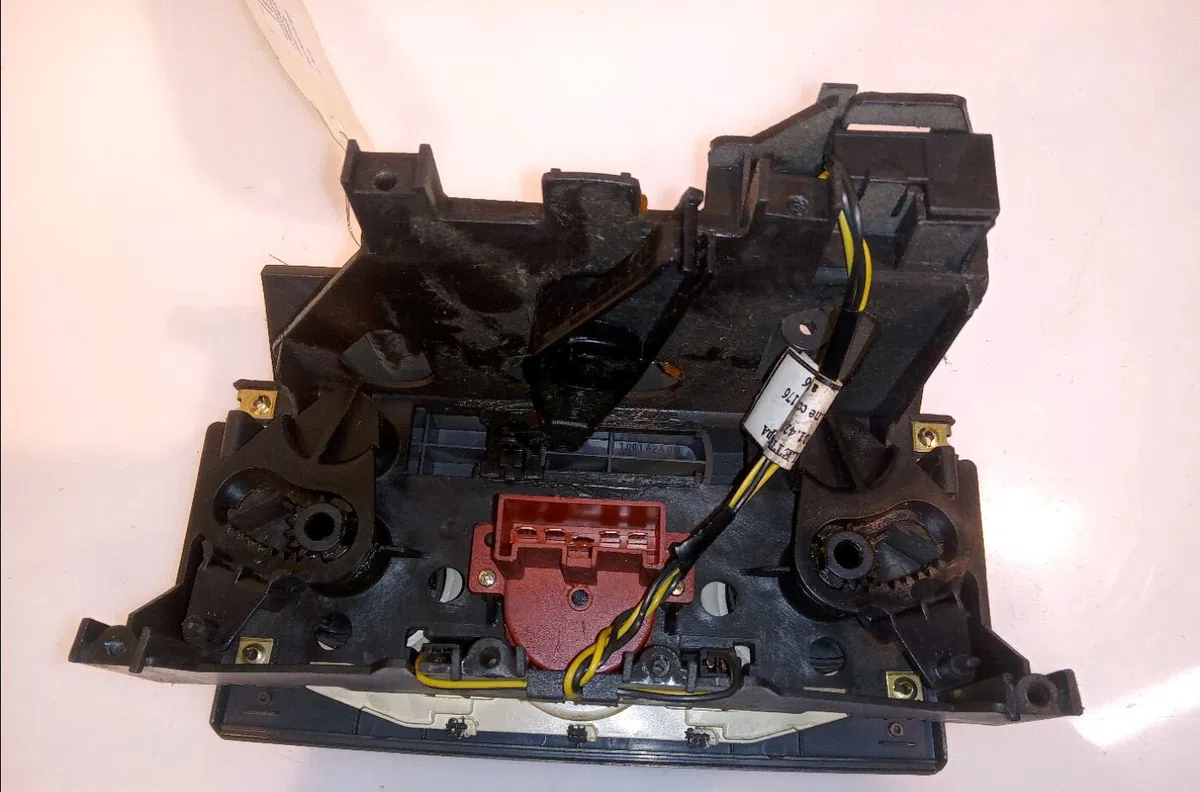 Commande de chauffage Fiat PUNTO (176_) 55 1.1 (1993-1999) occasion — photo 2