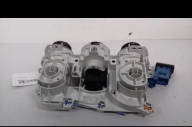 Commande de chauffage Honda JAZZ II (GD_, GE3, GE2) 1.3 idsi (gd1) (2002-2008) occasion — photo 2