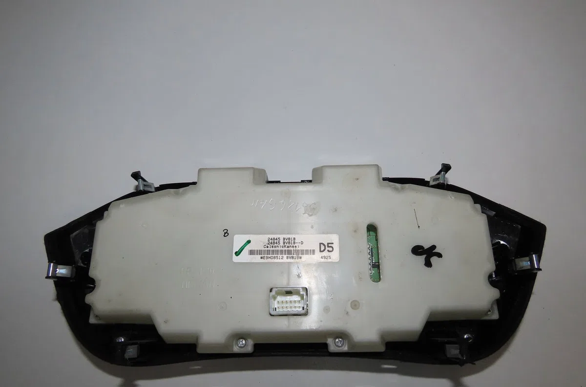 Commande de chauffage Nissan JUKE (F15) 1.6 (2010) 5 portes occasion — photo 2
