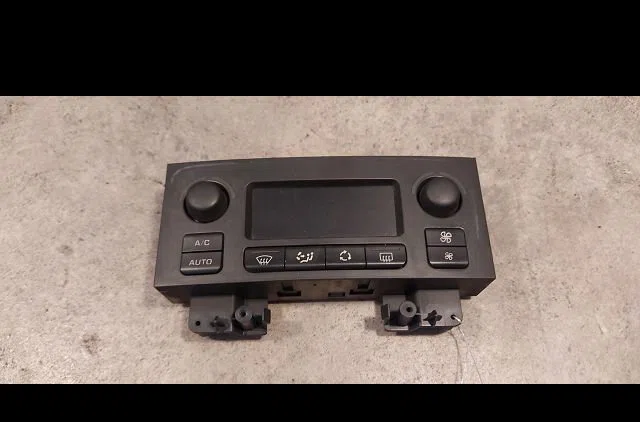 Commande de chauffage Peugeot 307 Break (3E) 2.0 hdi 135 (2004-2008) 5 portes occasion — photo 4