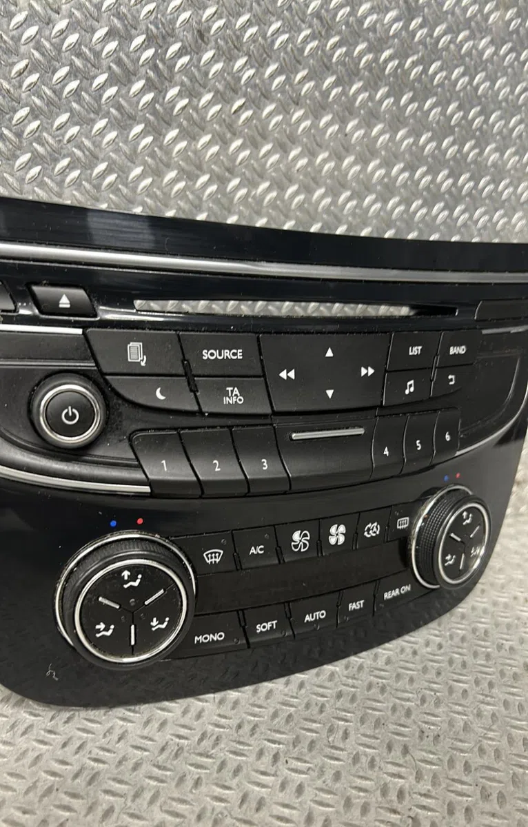 Commande de chauffage Peugeot 508 I (8D_) 2.0 hdi (2010-2018) occasion — photo 2