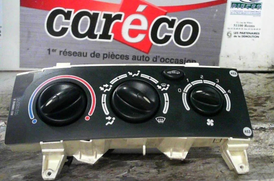 Commande de chauffage Renault MEGANE Scenic (JA0-1_) 1.9 dti (ja0n) (1997-1999) occasion — photo 2