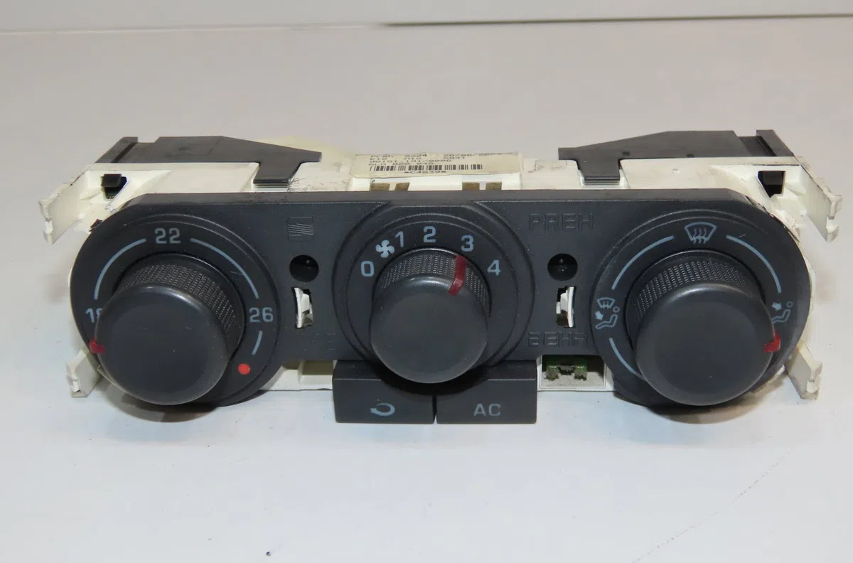 Commande de chauffage Seat IBIZA III (6L1) 1.2 (2002-2006) occasion — photo 2