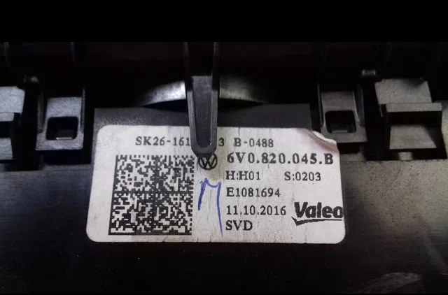 Commande de chauffage Skoda FABIA III Break (NJ5) 1.4 tdi (2014) occasion — photo 2