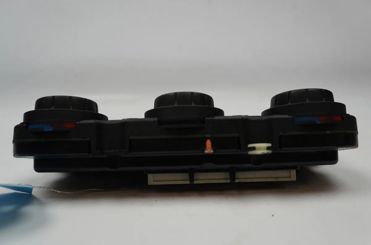 Commande de chauffage Skoda OCTAVIA II Combi (1Z5) 1.9 tdi 4x4 (2004-2010) occasion