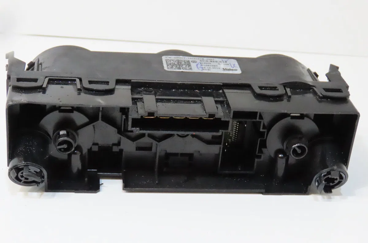 Commande de chauffage Volkswagen POLO V (6R1, 6C1) 1.0 (2014) occasion — photo 2