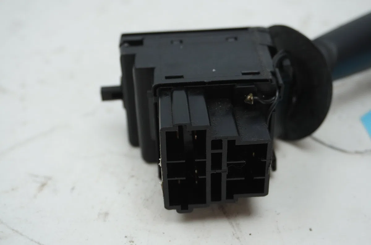 Commande eclairage Citroen XSARA PICASSO (N68) 2.0 hdi (1999-2011) 5 portes occasion — photo 2