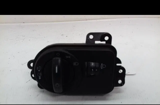 Commande eclairage Ford FIESTA V (JH_, JD_) 1.4 16v (2001-2008) 5 portes occasion — photo 4